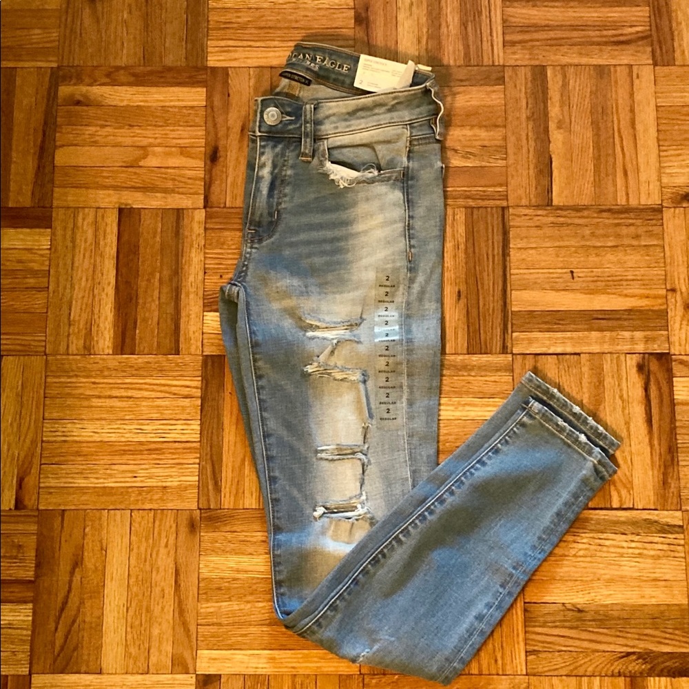 NWT AEO Mid-Rise Super Stretch X Jeggings